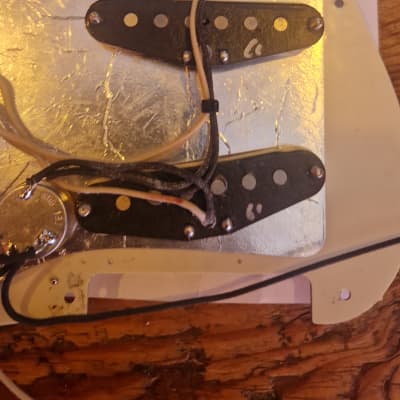 Fender Stratocaster loaded pickguard with Fender pure vintage '61 single coils image 3