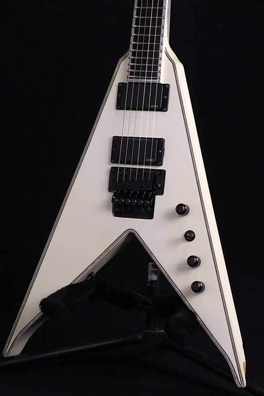 B.C.Rich NJ Deluxe Jr. V Pearl White [SN N08130806] [06/18