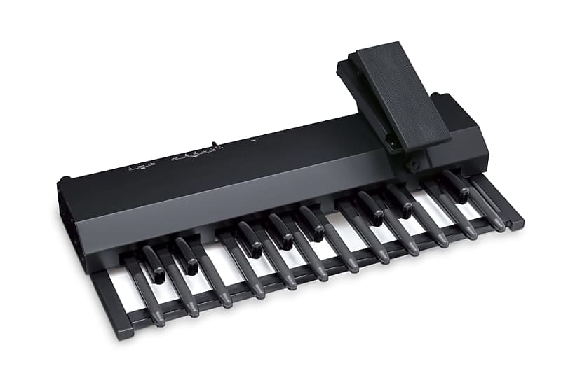 Hammond XPK-100 13-note MIDI Pedalboard | Sweetwater