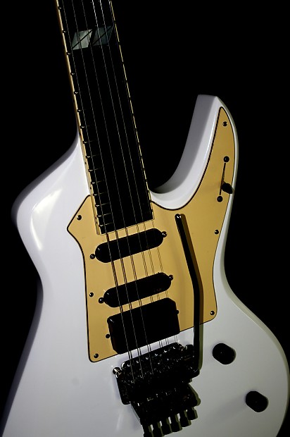 Schon guitar for sale new arrivals