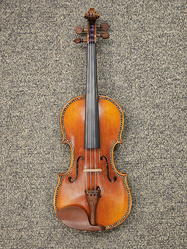 D Z Strad Violin - Model 601F - Double Purfling with Dot-and-Diamond Inlay Violin Outfit (4/4 Size) image 1