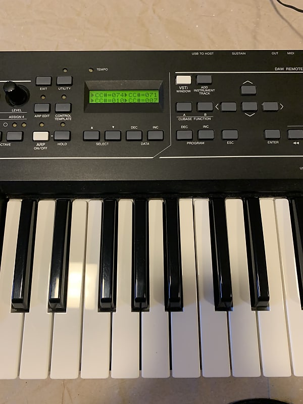 Yamaha KX25 Midi usb Controller Studio Controller VGC