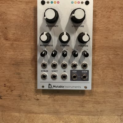 鍵盤楽器 Mutable Instruments Rings Mutable Instruments Rings - Perfect Circuit