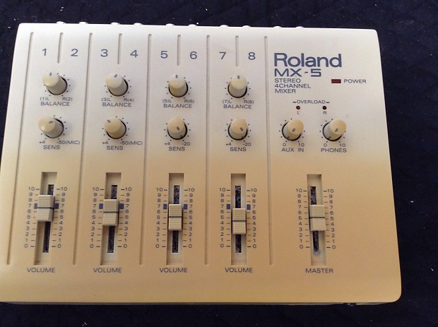 配信機器・PA機器・レコーディング機器 Roland MX-5 8ch mixer (stereo x4) Roland MX-5 8ch mixer (stereo x4)