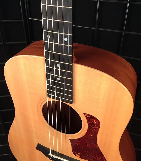 Taylor USA Big Baby Taylor BBT 307-GB Dreadnought Travel Taylor USA Big Baby Taylor BBT 307-GB Dreadnought Travel