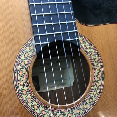 Manuel Rodriguez Model B Cutaway classical guitar made in Madrid in very good condition with beautiful vintage hard case made in Canada image 7