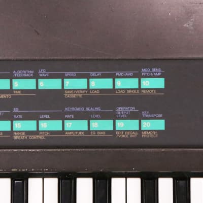 1983 Yamaha DX9 Programmable Digital FM Synthesizer Keyboard Vintage Synth image 11