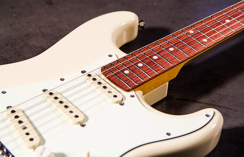 Moon St-Classic 2022 Vintage white | Reverb Canada