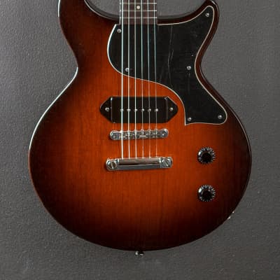 Collings 290 DC S image 2