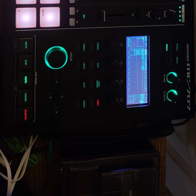 Roland MC-707 Groovebox 2019 - Present - Black image 4