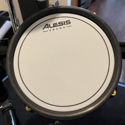 Alesis Command Mesh Special Edition Electronic Drum Kit with FREE mat image 8