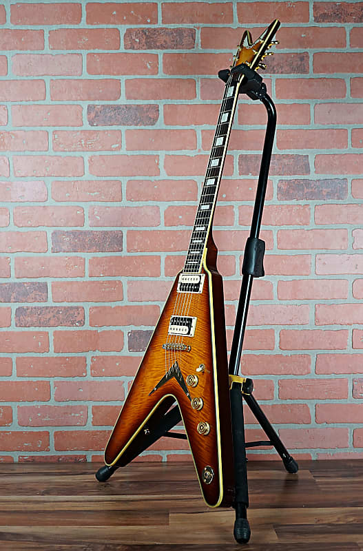 Dean V 79 Select Flame Top Vintage Sunburst With Matching