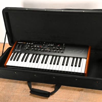Dave Smith Instruments Mopho X4 44-Key Polyphonic Synthesizer CG01PC9