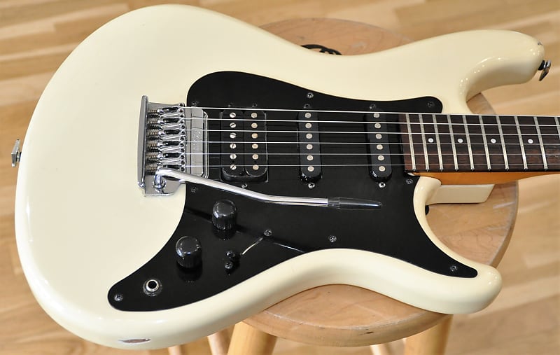 1987 Ibanez RG140 Roadstar II White - Stratocaster Type