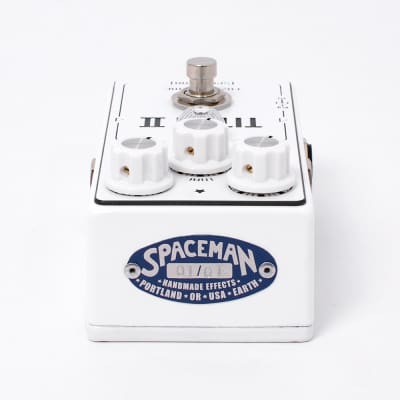 Spaceman Titan II: Fuzz Machine ★ White/White ★ One Of A Kind #1/1 image 2
