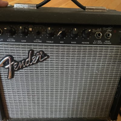 Fender Bullet Reverb 2-Channel 15-Watt 1x8