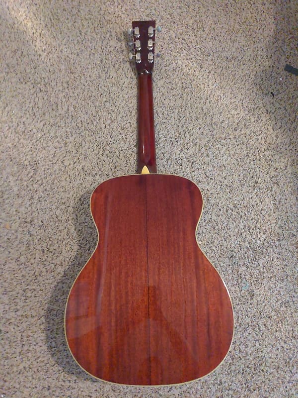 Johnson J026 000 Acoustic Guitar With Flinthead Headstock