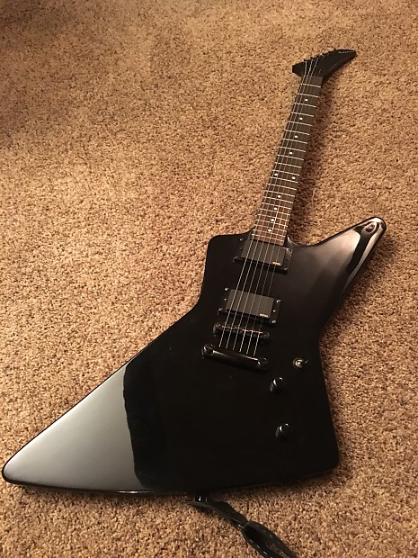 Epiphone 1984 explorer hot sale black