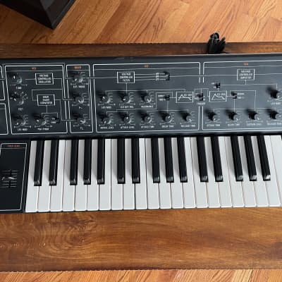 Yamaha CS-10 Monophonic Synthesizer 1977 - Black