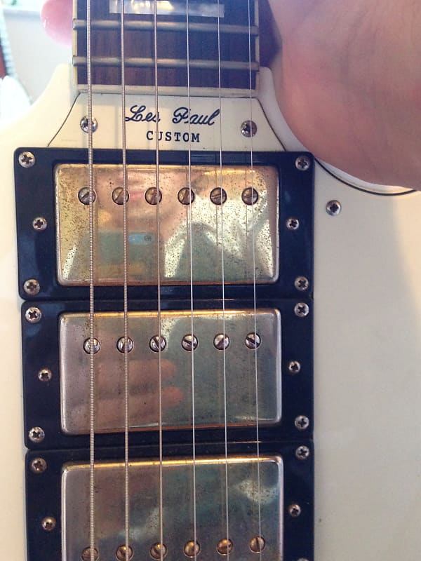 Epiphone Les Paul Custom SG 3 pickup gold hardware w/maestro