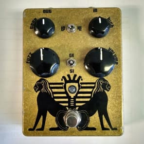 Black Arts Toneworks Pharaoh ファズ Amazon.com: Black Arts Toneworks Pharaoh Fuzz Pedal (Gold) w