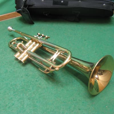 Huttl Line 800 Trumpet - Excellent & Refurbished - Protec