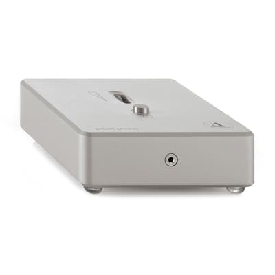Clearaudio: Smart Phono V2 Phono Preamp - Silver image 3