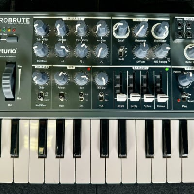 Arturia MicroBrute 25-Key Synthesizer | Reverb