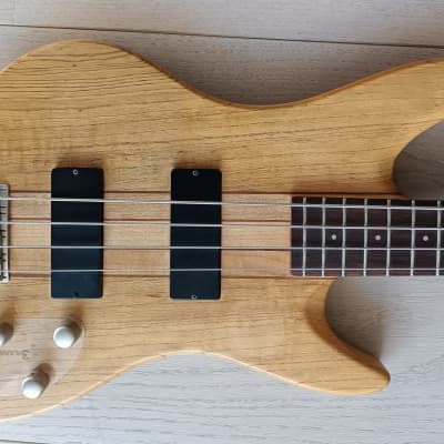 DeArmond Pilot Plus 4 String Bass Guitar - Evolution Music