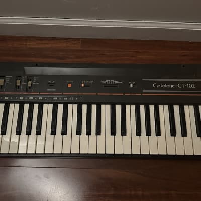 Casio CT-102 Casiotone 49-Key Synthesizer 1980s - Black