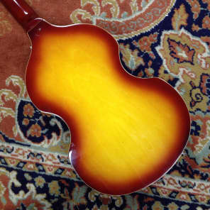 Jay Turser Violin Beatle Bass JTB-2B-VS Vintage Sunburst with Case - Price Drop image 3
