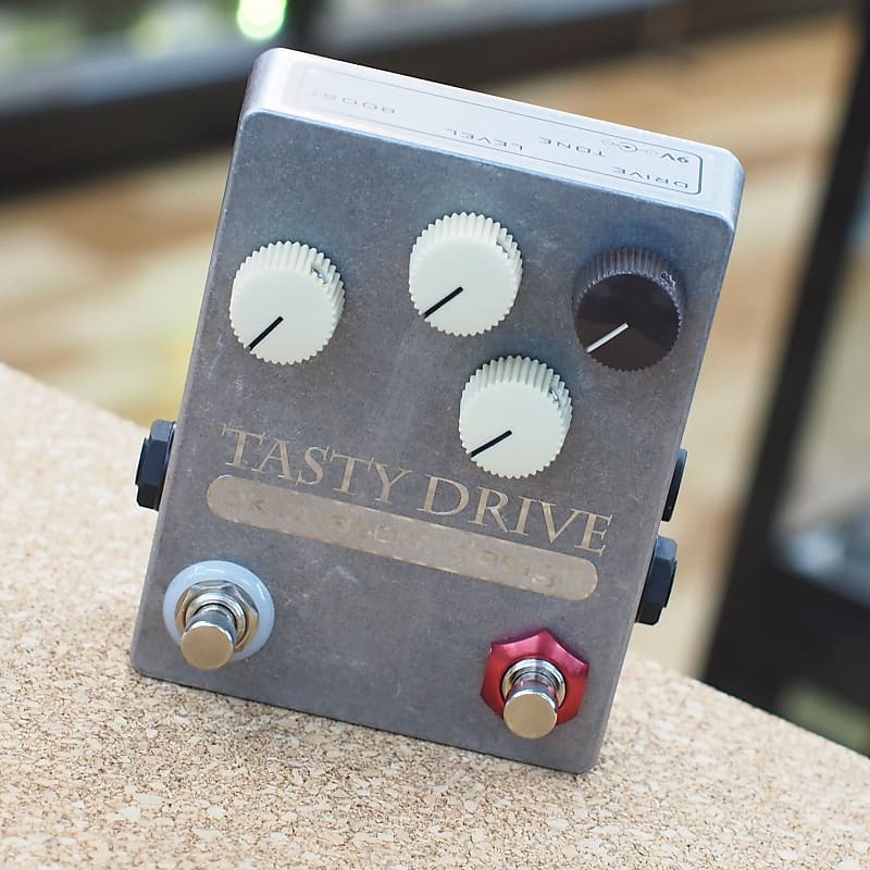 ok custom design Tasty Drive V2 Handmade Bass Overdrive