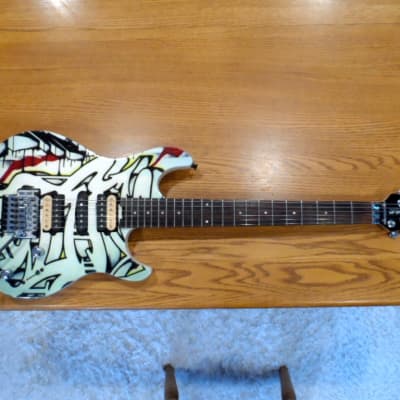Peavey HP Special Custom Graffiti Graphic Art Paint Drip Edition Hartley Peavey Signature Series Floyd Rose 3 Pickup Humbucker Single Coil Whammy Tremolo Bar Tremelo One-of-a-kind Electric Guitar for sale