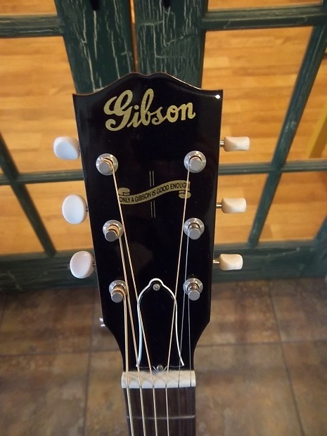 2017 Gibson J35 J-35 Acoustic Electric Guitar in Natural with Case | Reverb