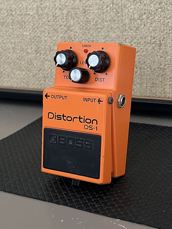 Boss DS-1 Distortion