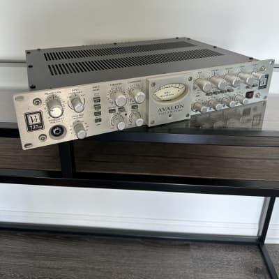 Avalon VT-737sp Tube Channel Strip 2010s - Silver image 1