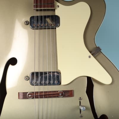 1950's-60's Silvertone Aristocrate Model 1365 Silver Electric Guitar image 6