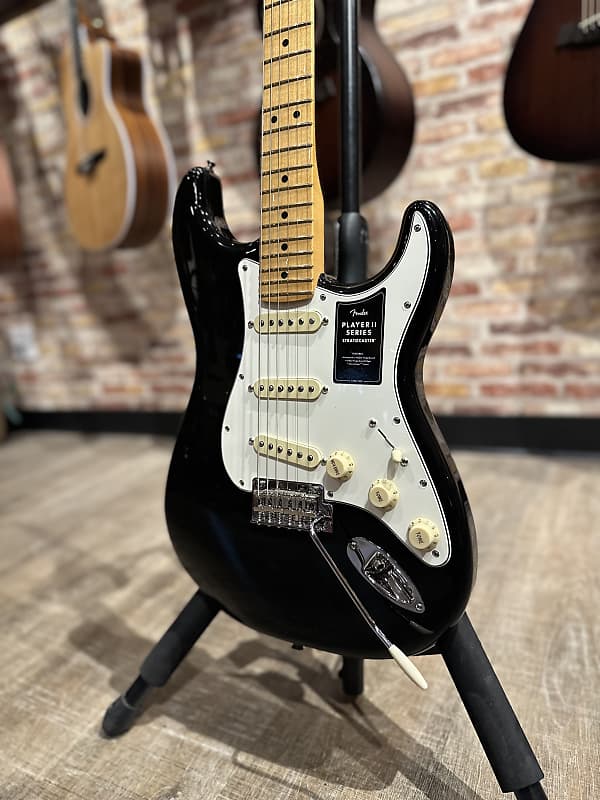 Fender Player II Series Stratocaster 黒 Fender Player II Stratocaster Black 2024 | The Music Zoo