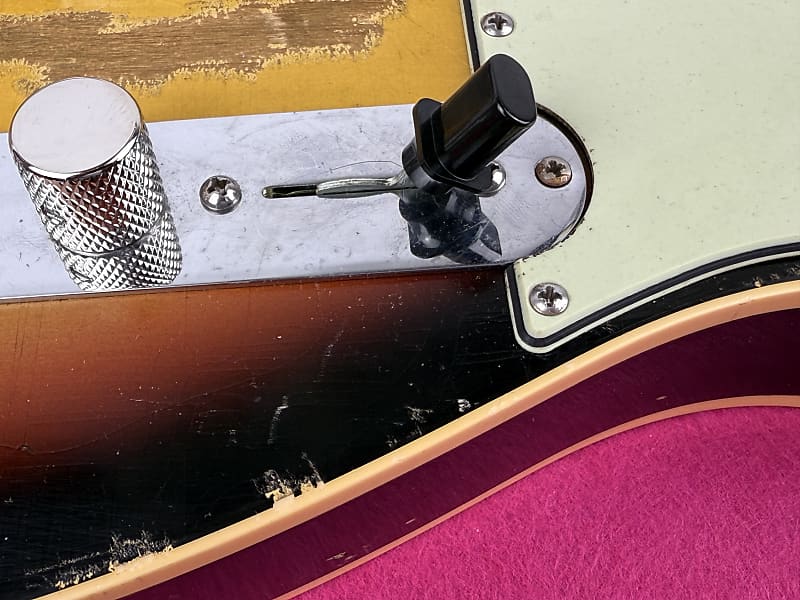 Telecaster Switch Tip ビンテージ DAKA WARE製 VOS • 1950's & 1960's Bakelite Tele Top Hat Switch Tip