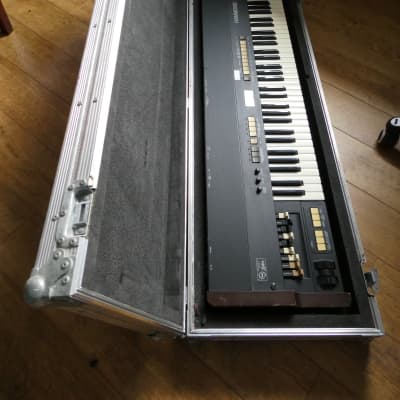 Hammond XB1 Drawbar keyboard  and flight case  2003 image 15