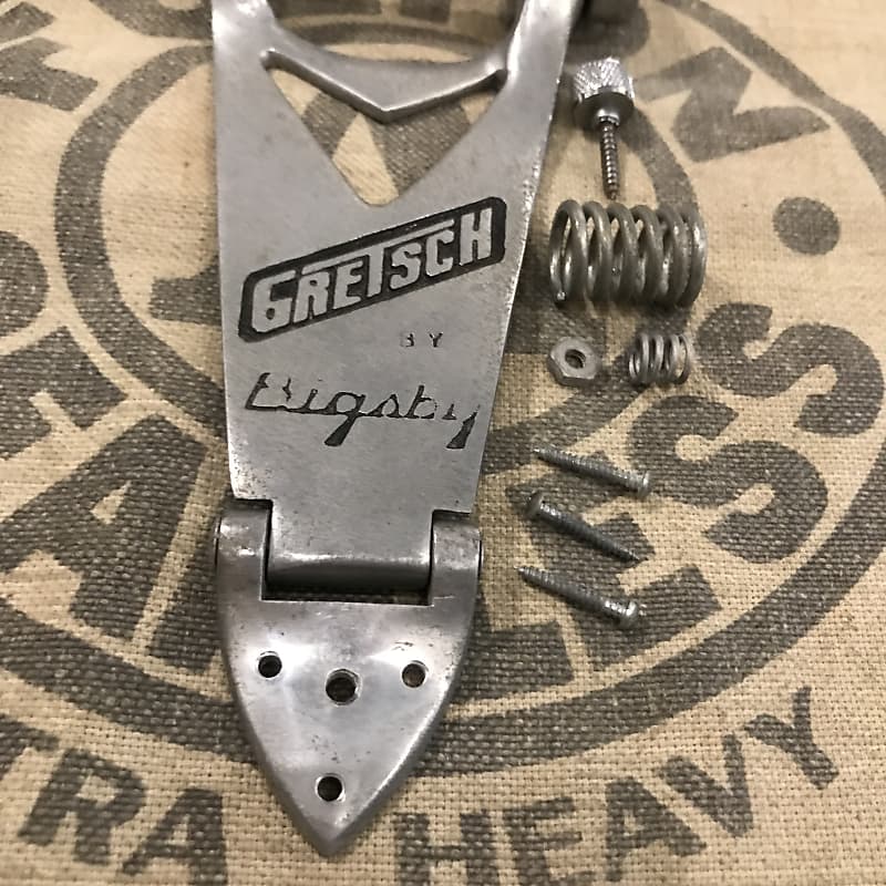 Vintage 1960's Gretsch Bigsby B6 Vibrato Tailpiece V Cut | Reverb