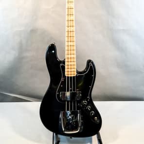 Fender 1977 Jazz Electric Bass VINTAGE image 2