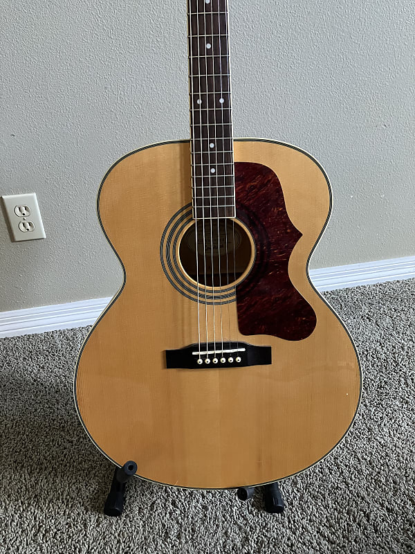 Epiphone Limited Edition EJ-200 Artist Acoustic Guitar