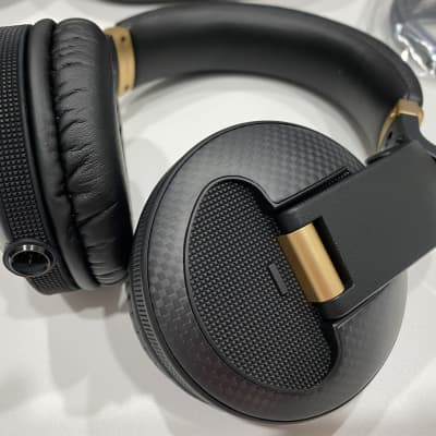 Pioneer HDJ-X10 C Limited Edition Carbon Fiber Professional Pioneer HDJ-X10 C Limited Edition Carbon Fiber Professional