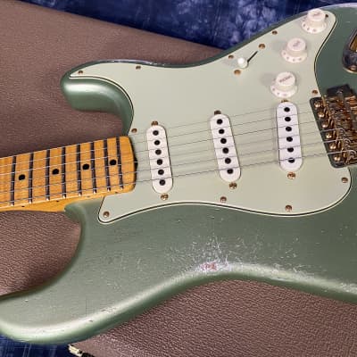UNPLAYED ! 2024 Fender Custom Shop 1962 Poblano Stratocaster Relic Masterbuilt David Brown - Aged Sage Green Metallic - Authorized Dealer - RARE! Only 7.2 lbs - G02104 - SAVE! image 7