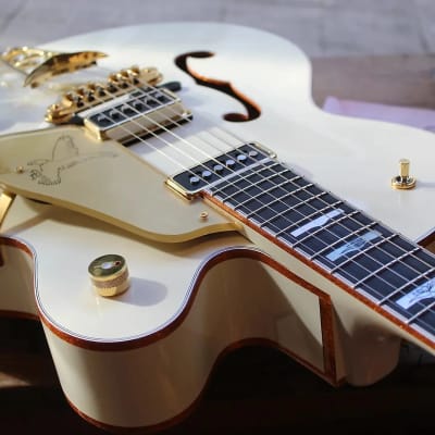 GRETSCH G6136-55 Vintage Select '55 Falcon Vintage White, HARDCASE image 9