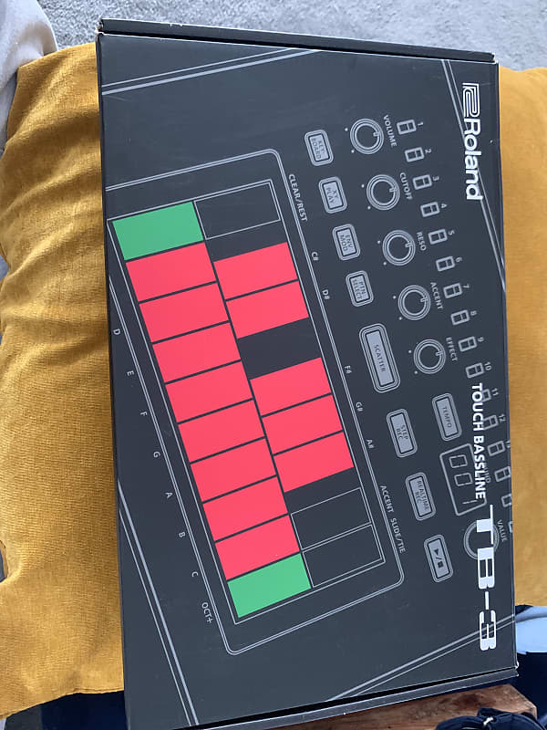 Roland AIRA TB-3 Touch Bassline Synthesizer | Reverb UK