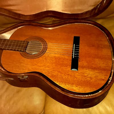 SAMICK LC-015G classical guitar and hard-shell case, 70's-80's, - natural with gloss coating. for sale