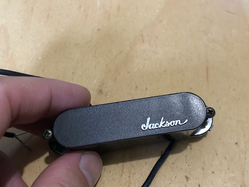 1989-91 Charvel Jackson 475 Deluxe Guitar Stacked J200