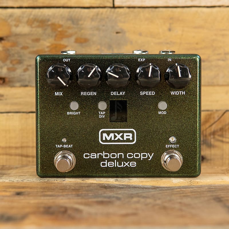 MXR® CARBON COPY® DELUXE ANALOG DELAY - Dunlop